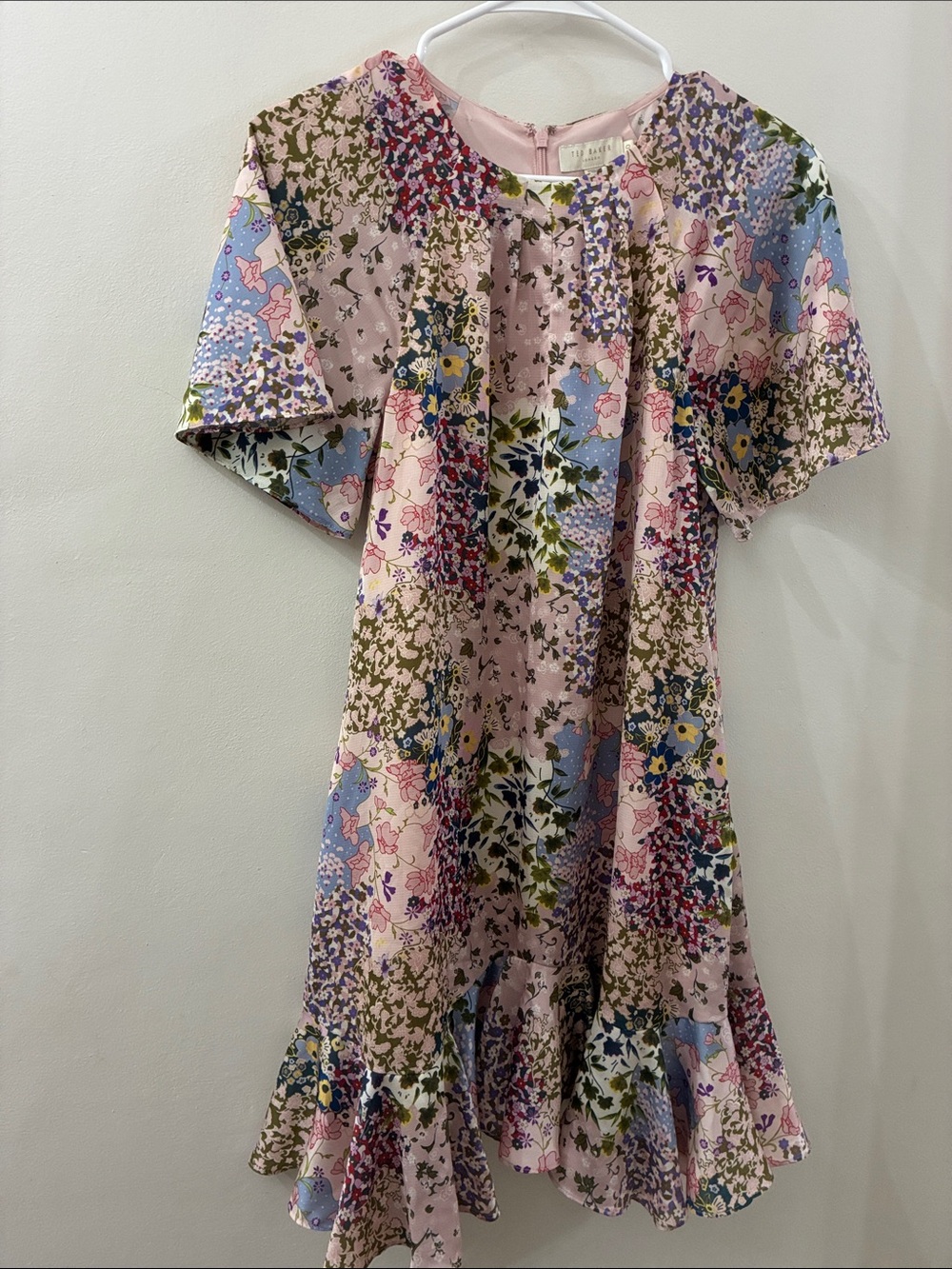Ted Baker women’s size 0 Floral Pink & Blue Ruffle Hem Dress